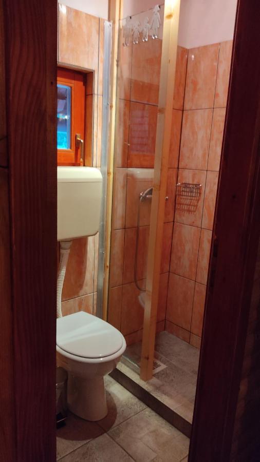 Kuca Za Odmor "Med Strmci" Vila Zlobin Exterior foto